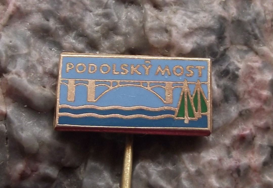 Antique Podolsky Most Bridge Pisek Souvenier Czechoslovakia River Pin Badge - Badgecrazy