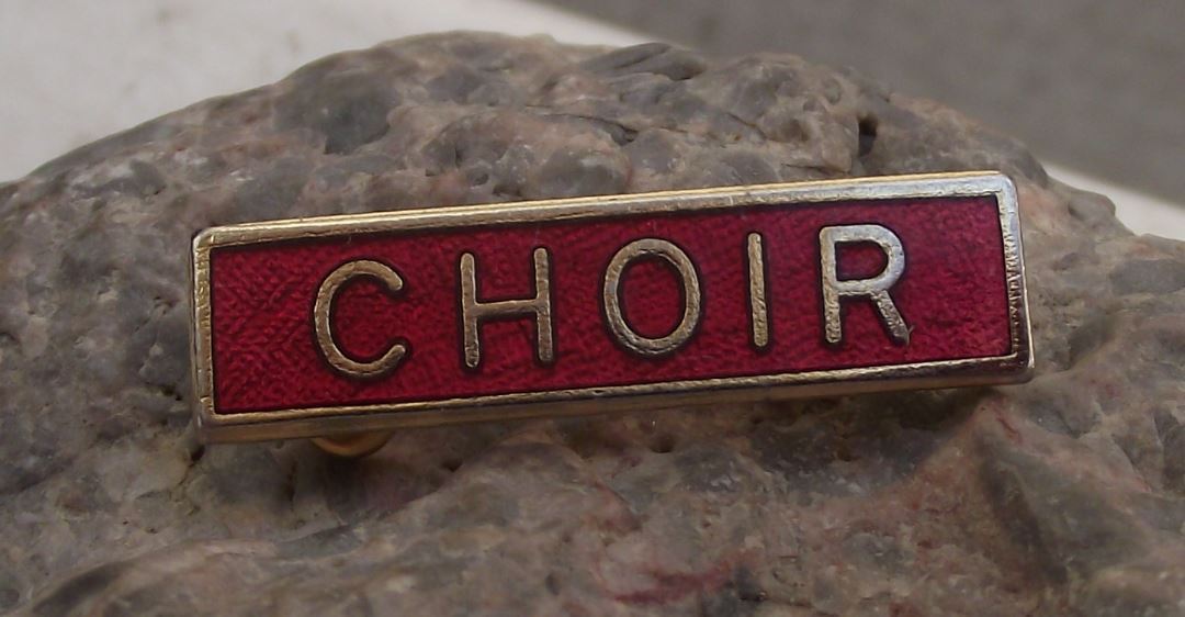 Antique Choir Boy Girl Church Service Singer Identification Member Red Pin Badge - Badgecrazy