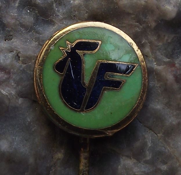 Antique Black Chicken Rooster Crowing Cockerel Farm Keeper Farmer Pin Badge - Badgecrazy