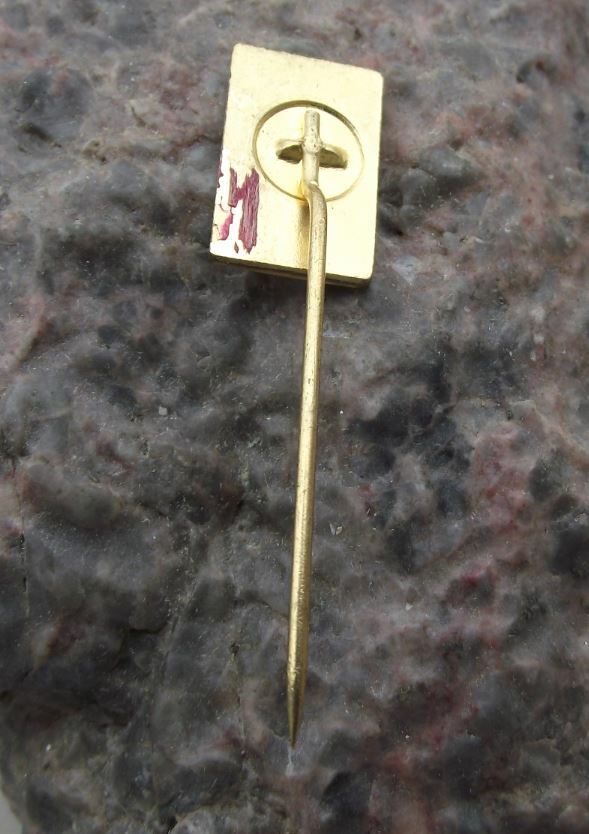 Vintage U Fleku Prague Micro Brewery Restaurant Tourist Pub Clock Logo Pin Badge - Badgecrazy
