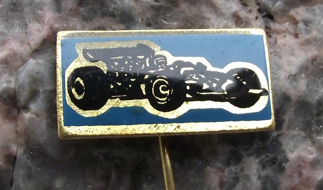 Formula 1 One F1 Grand Prix Track Racing Car Race Lotus Souvenier Pin Badge - Badgecrazy