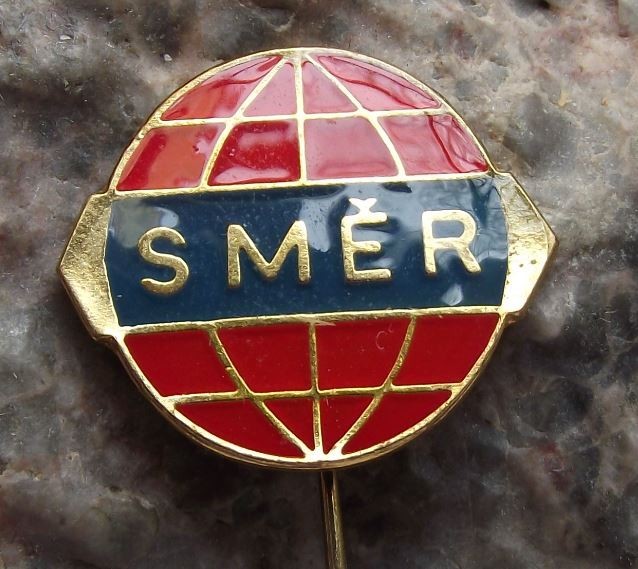 Smer Plastic Military Scale Models & Toy Maker Globe Logo Advertising Pin Badge - Badgecrazy