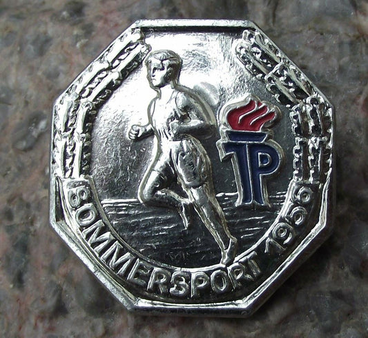1956 Thalmann Pioneer Organisation Youth Summer Sport Athletics DDR Pin Badge - Badgecrazy