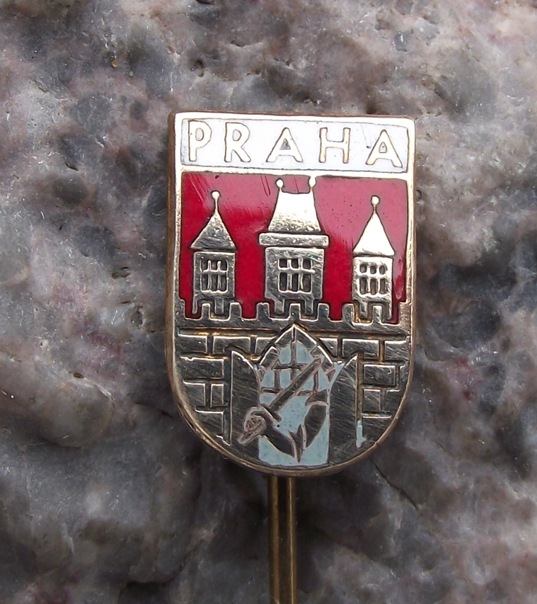 Vintage Prague Prag Praha Castle City Crest Heraldic Shield Tourist Pin Badge - Badgecrazy