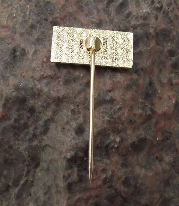 1975 FFP Czech Filmovy Exhibition 26th Communist Workers Film Festival Pin Badge - Badgecrazy