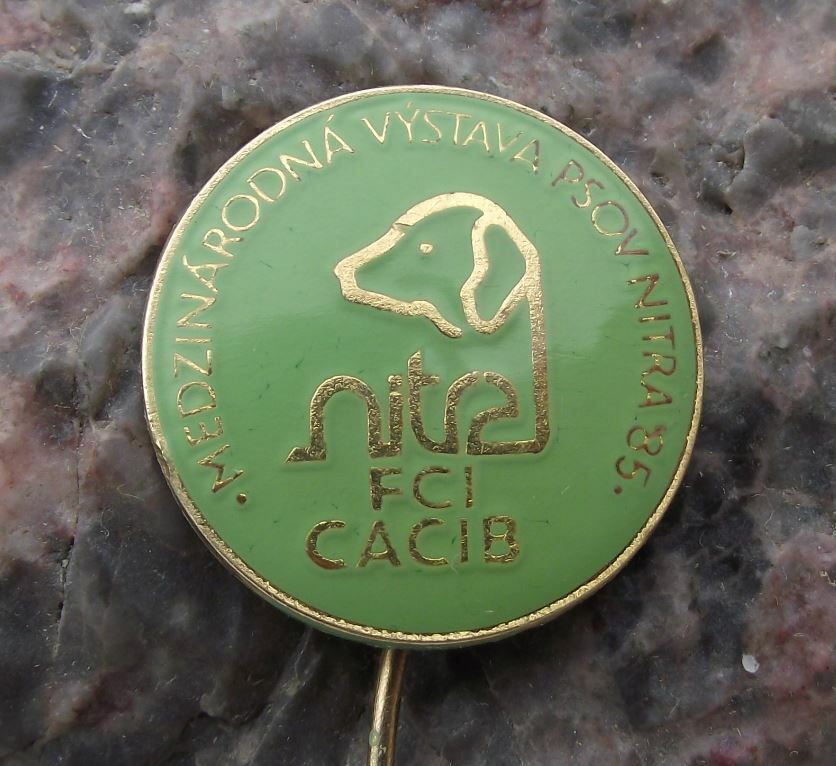 1986 CACIB International World Champion Dog Show FCI Event Slovakia Pin Badge - Badgecrazy