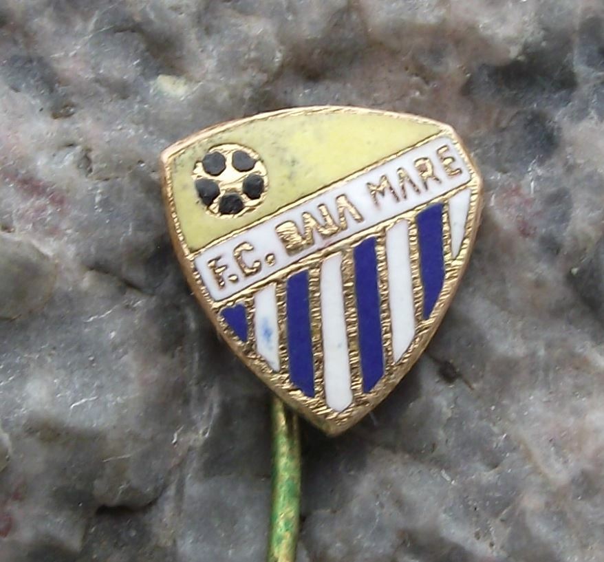 Vintage FCS Minaur FCM Baia Mare Romania Romanian Soccer Football Club Pin Badge - Badgecrazy