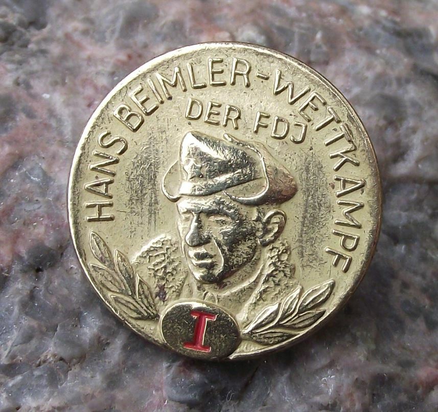 FDJ Freie Deutsche Jugend Hans Beimler DDR Germany Youth Award Grade 1 Pin Badge - Badgecrazy