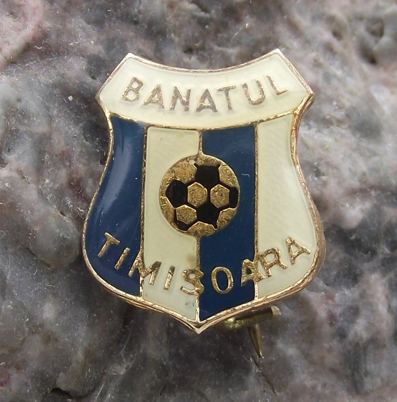 Antique Banatul Timisoara Romania Romanian Soccer Football Club Crest Pin Badge - Badgecrazy