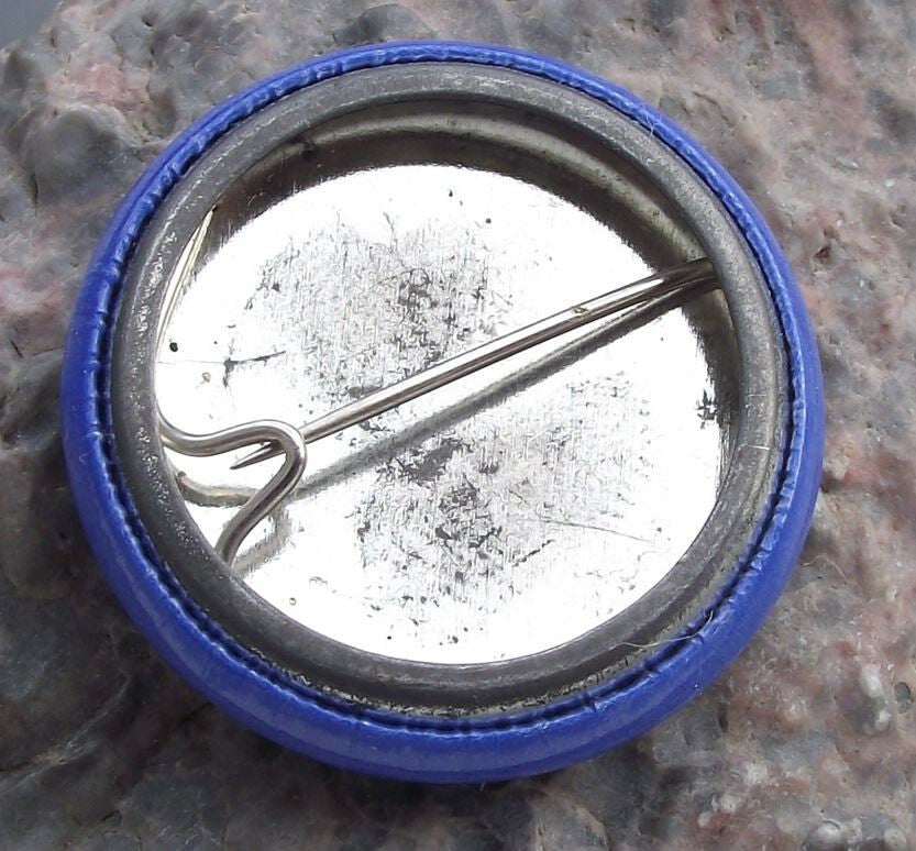 Vintage Marconi Instruments MI Computers Technology Electronics Firm Pin Badge - Badgecrazy