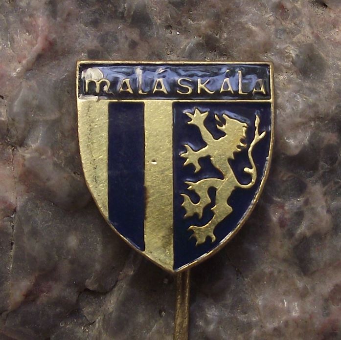 Mala Skala Village Rampant Lion Heraldic Crest Coat of Arms Tourist Pin Badge - Badgecrazy