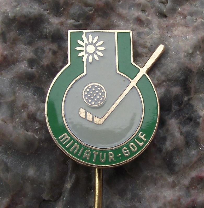 Antique Miniature Crazy Golf Putter Club Ball Souvenier Pin Badge - Badgecrazy
