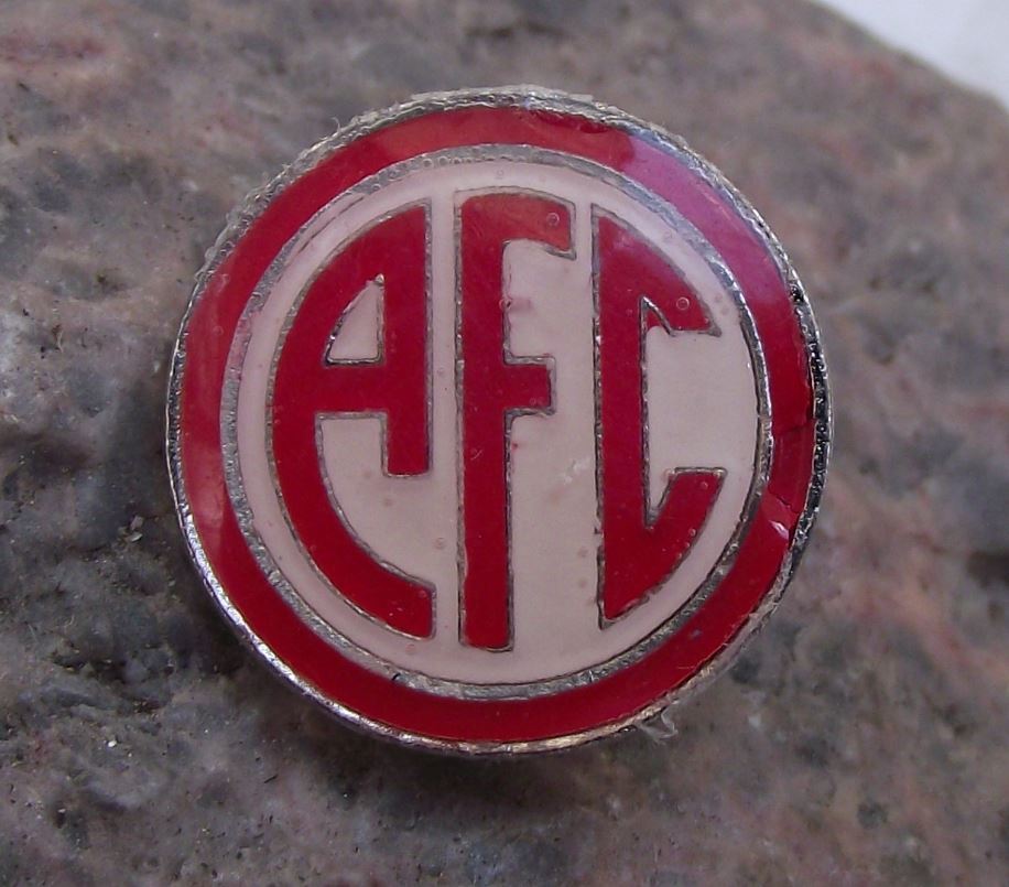 America Football Club AFC Soccer Team Rio de Janeiro Brazil Logo Pin Badge - Badgecrazy