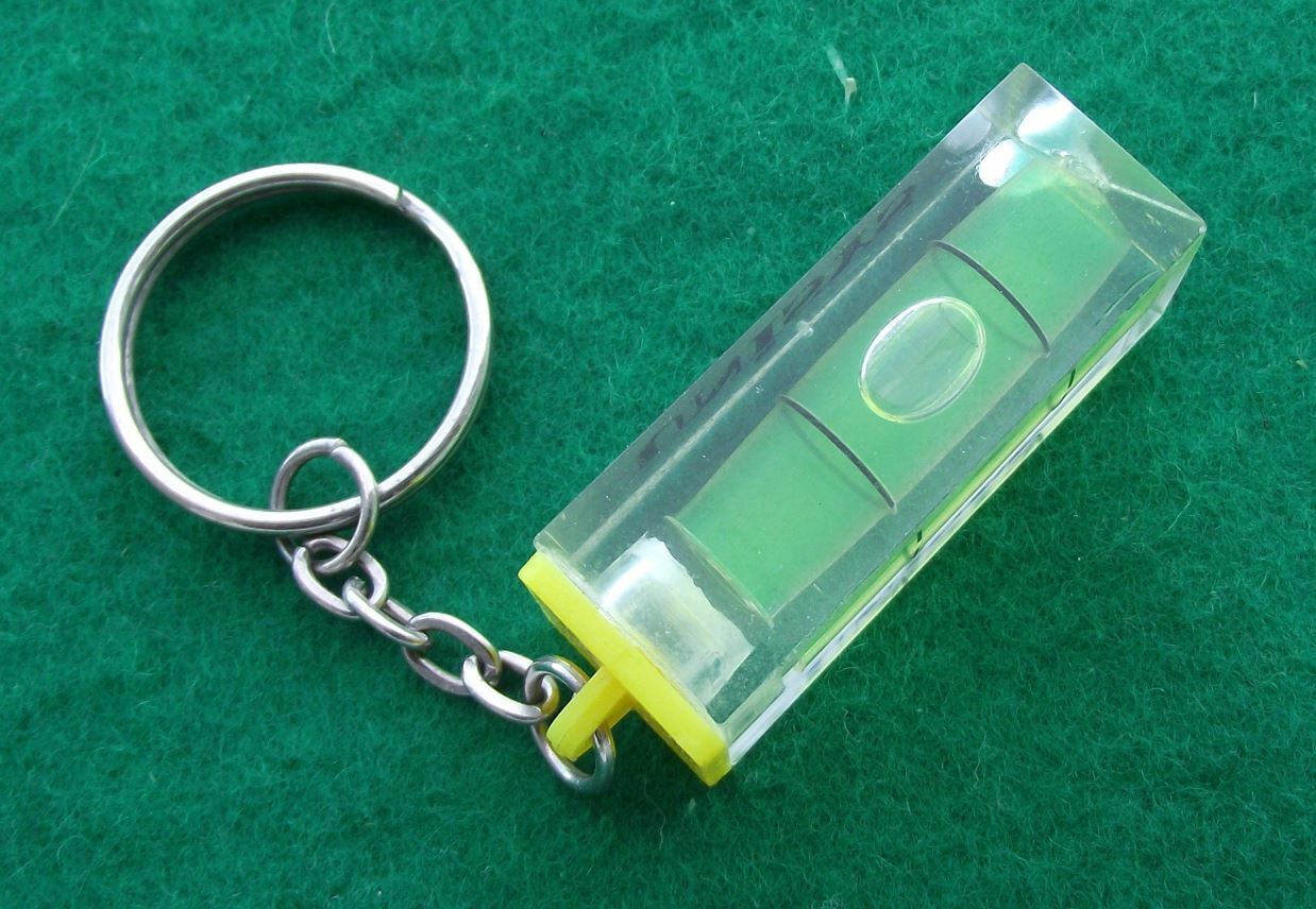 Vintage Unisys USA IT Computer Company Bubble Spirit Level Keychain Key Ring - Badgecrazy