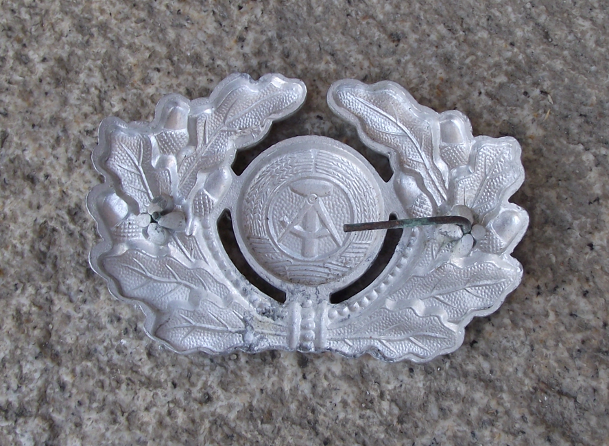 Vintage East Germany Oak Leaf Cluster DDR GDR Cold War German Uniform Badge - Badgecrazy