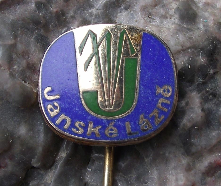 Antique Janske Lazne Czech Spa Resort Natural Spring Fountain Pin Badge - Badgecrazy