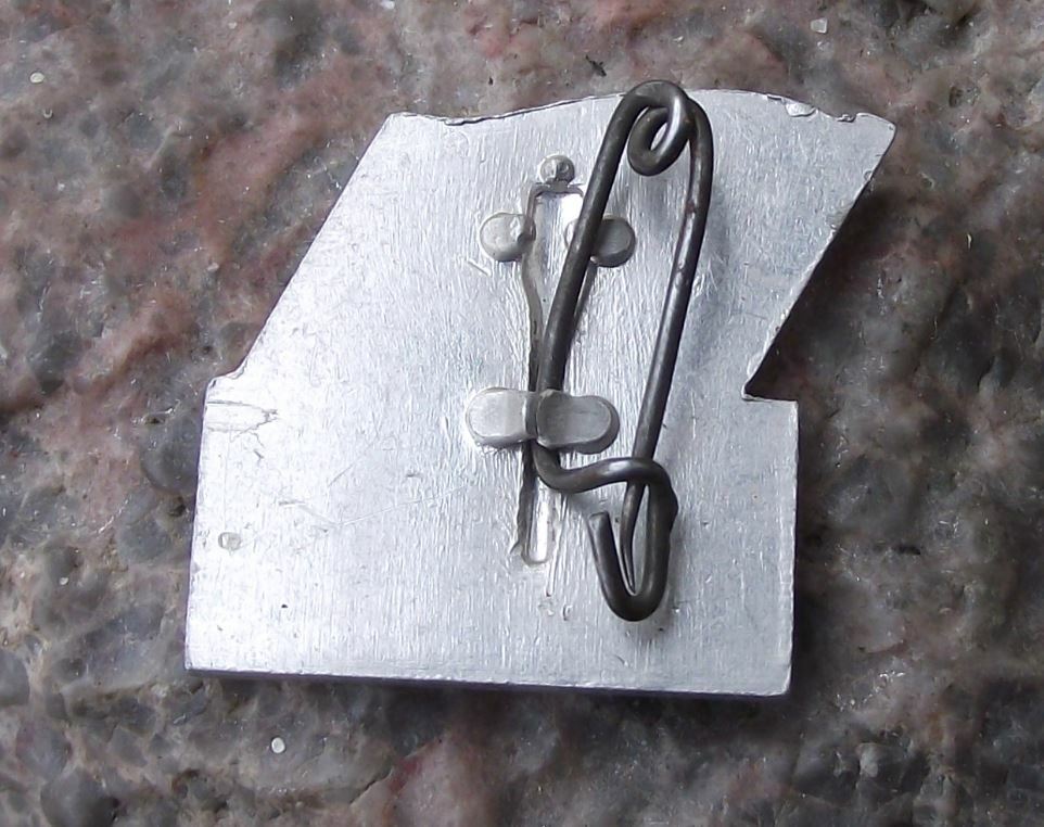 1971 East Germany DDR GDR 22nd Anniversary German GDR Commemorative Pin Badge - Badgecrazy