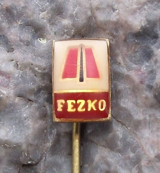 Vintage Fezko Traditional Czech Fez Maker Hat Hatter of Czechoslovakia Pin Badge - Badgecrazy