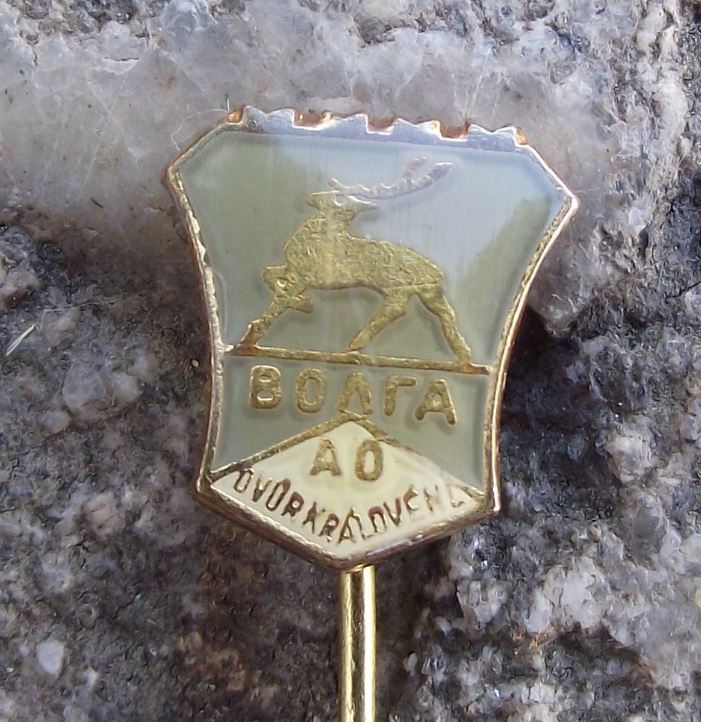 Czech GAZ Volga Klub Volha Soviet Classic Automobile Club Car Motors Pin Badge - Badgecrazy