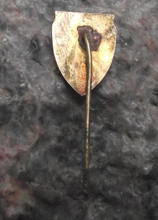 Antique Urvic Macedonia Mountain Range Edelweiss Ice Snow Axe Tourist Pin Badge - Badgecrazy