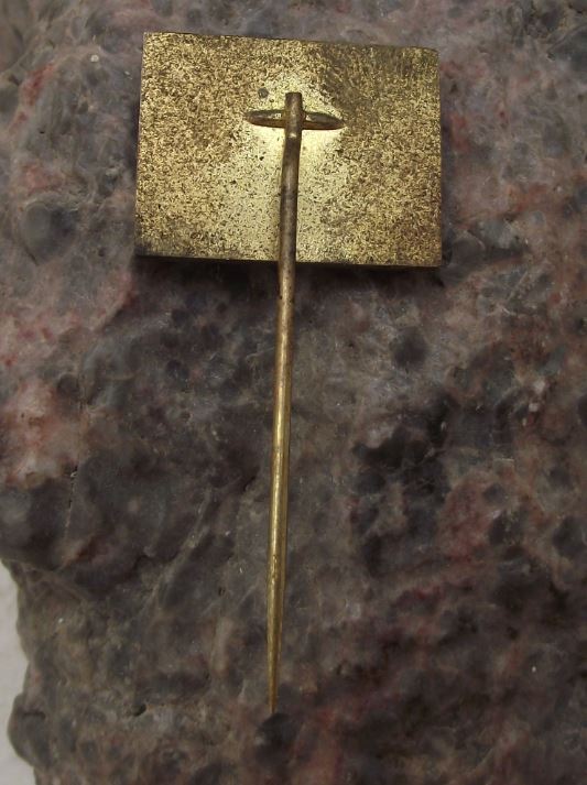 1979 FFP Czech Filmovy Exhibition 31st Communist Workers Film Festival Pin Badge - Badgecrazy