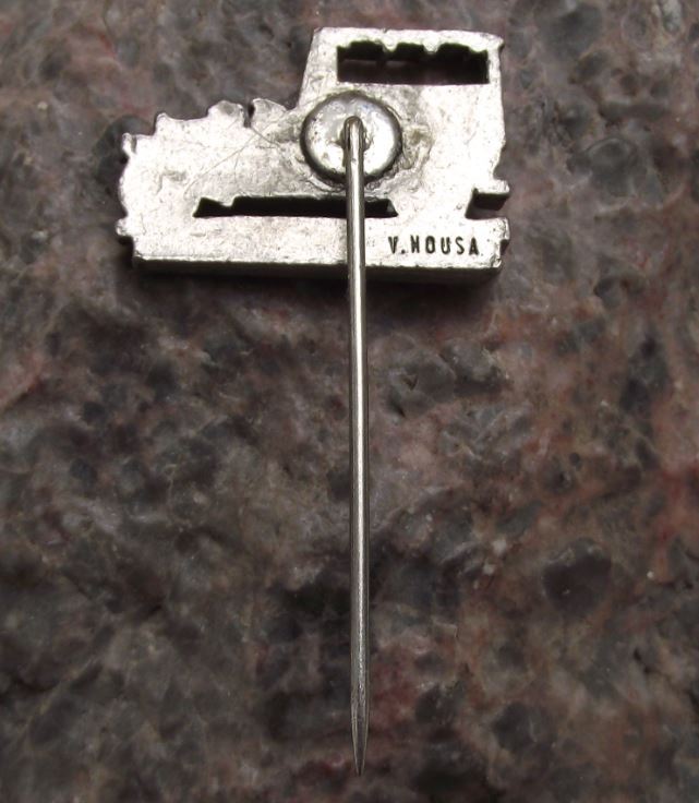 Antique Skoda Vintage 1907 Laurin Klement Delivery Truck Veteran Lorry Pin Badge - Badgecrazy