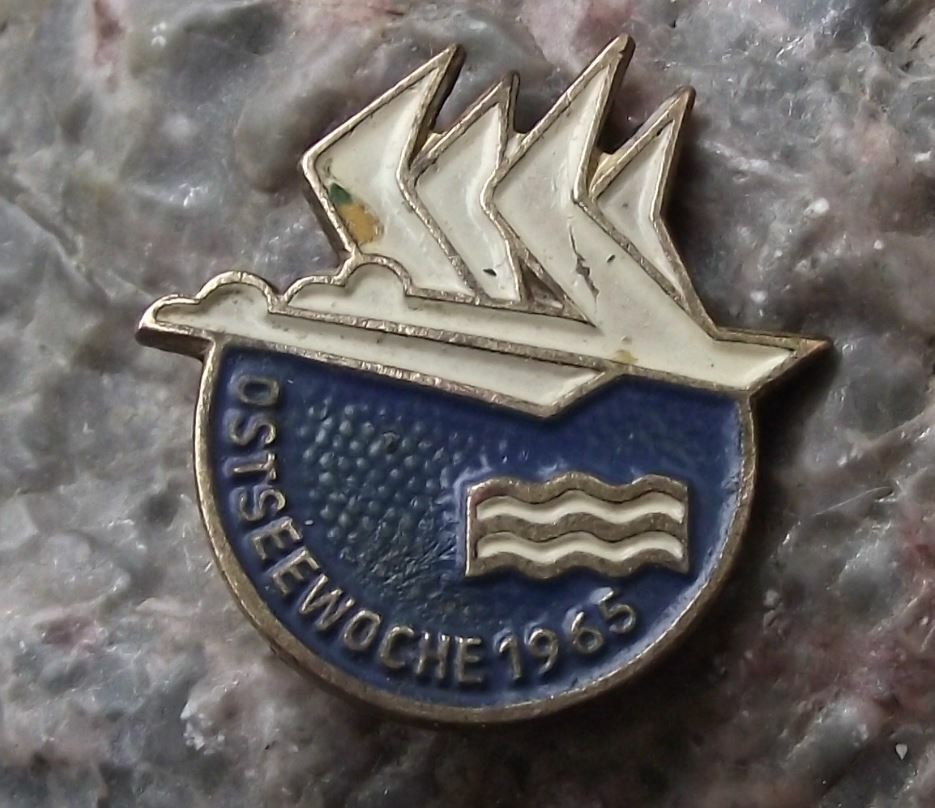 1965 Ostseewoche Baltic Week DDR East Germany International Festival Pin Badge - Badgecrazy