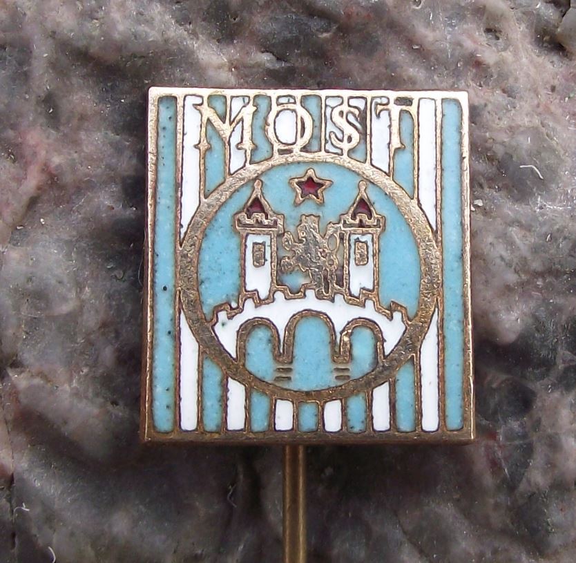 Antique Most Bohemian Bridge Heraldic Crest Coat of Arms Souvenier Pin Badge - Badgecrazy