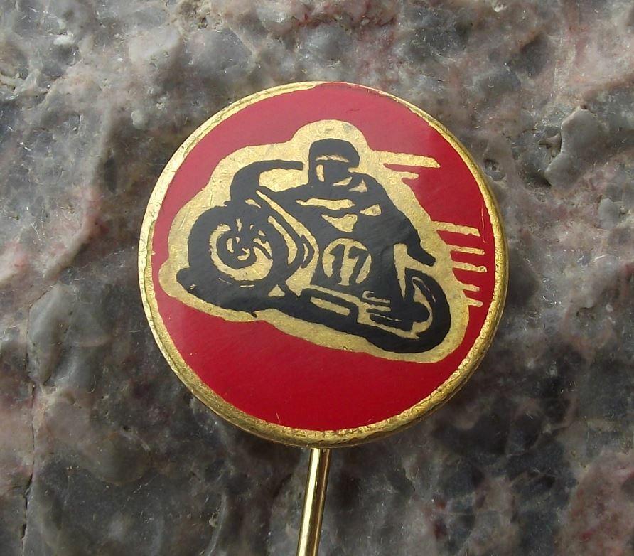 Antique Alberto Johnny Cecotto Number 19 Yamaha Motorbike Grand Prix Pin Badge - Badgecrazy