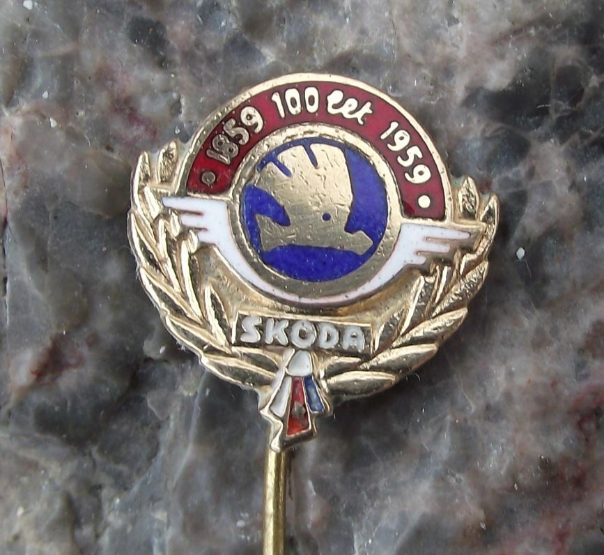 1959 Skoda Autos Cars Automobile Factory Czechoslovakia 100 Years Pin Badge - Badgecrazy
