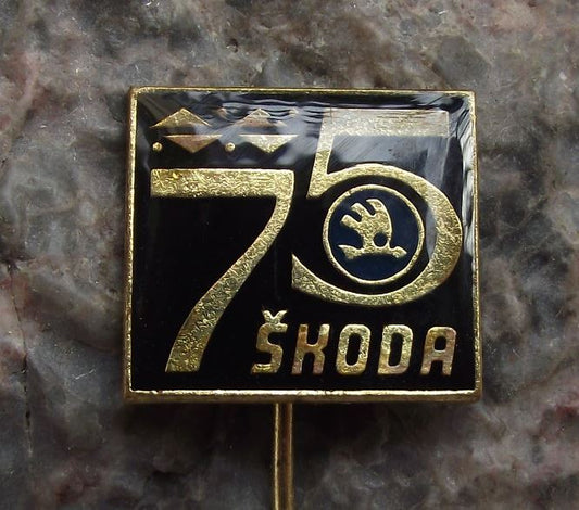 1980 Skoda Auto Automobiles Cars 75th Company Anniversary Pin Badge - Badgecrazy