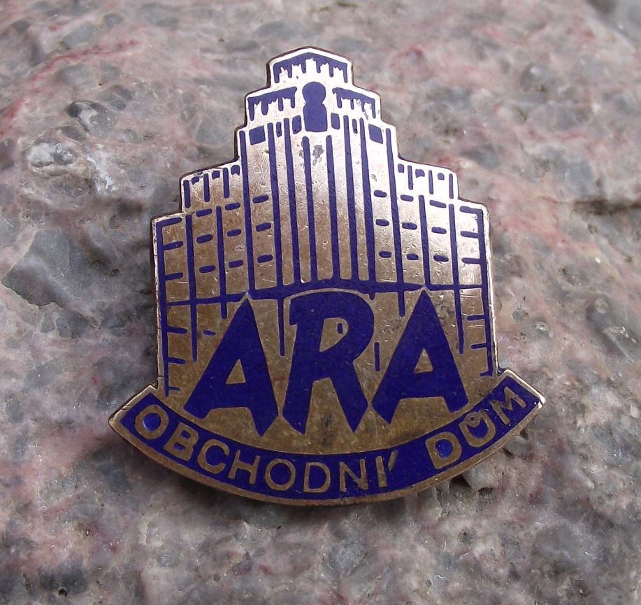 Antique Palac ARA Department Store Prague Czech Architecture Pin Badge - Badgecrazy