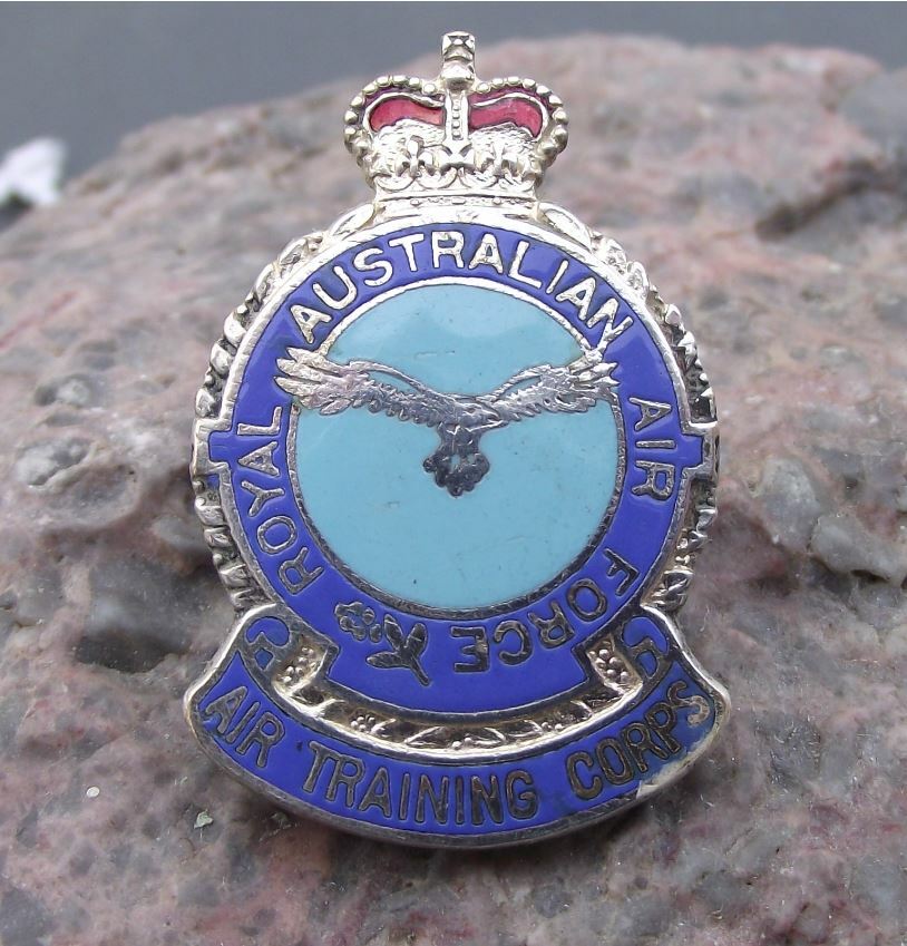 Antique Australian Royal Air Force RAAF Air Training Corps Squadron Pin Badge - Badgecrazy