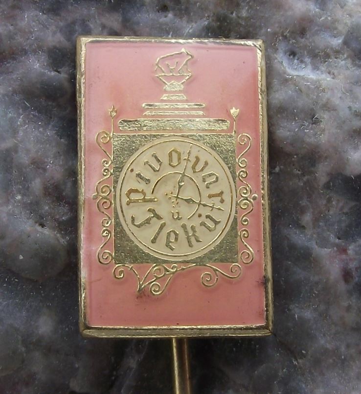 Vintage U Fleku Prague Micro Brewery Restaurant Tourist Pub Clock Logo Pin Badge - Badgecrazy