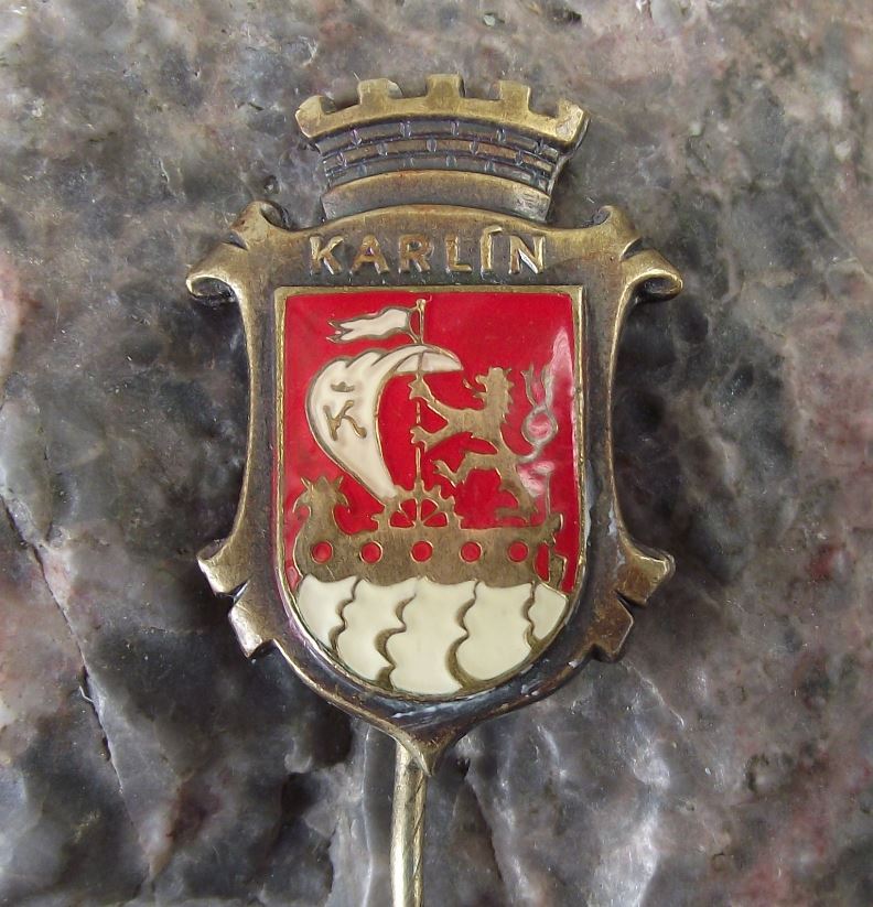 Antique Prague Karlin District Praha 8 Heraldic Crest Coat of Arms Pin Badge - Badgecrazy