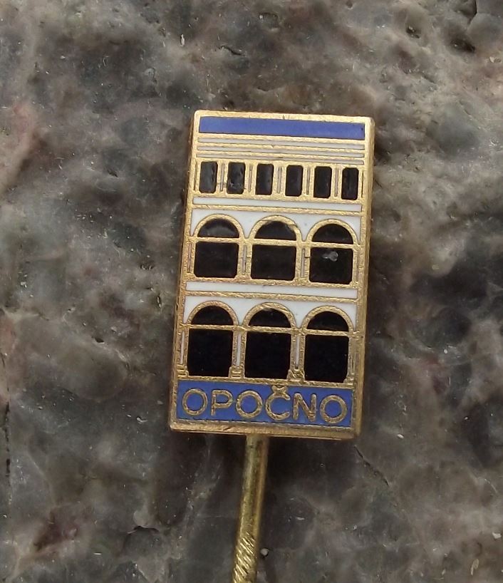 Opocno Castle Renaissance Style Architecture Arched Courtyard Tourist Pin Badge - Badgecrazy