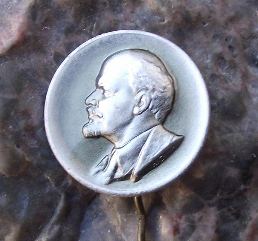 Vintage Vladimir Lenin Soviet Union Russian Premier Communist Leader Pin Badge - Badgecrazy