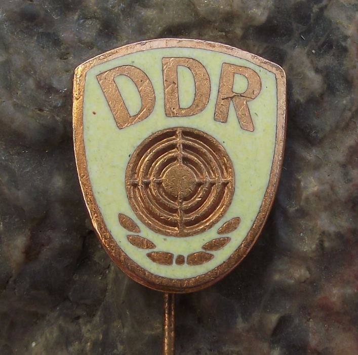 East German Target Marksman Military Reserve GDR Shooting Bronze Award Pin Badge - Badgecrazy