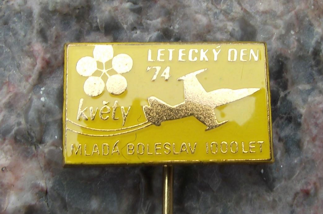 1974 Aero L-39 Albatros Czechoslovakia Air Show Display Mlada Boleslav Pin Badge - Badgecrazy