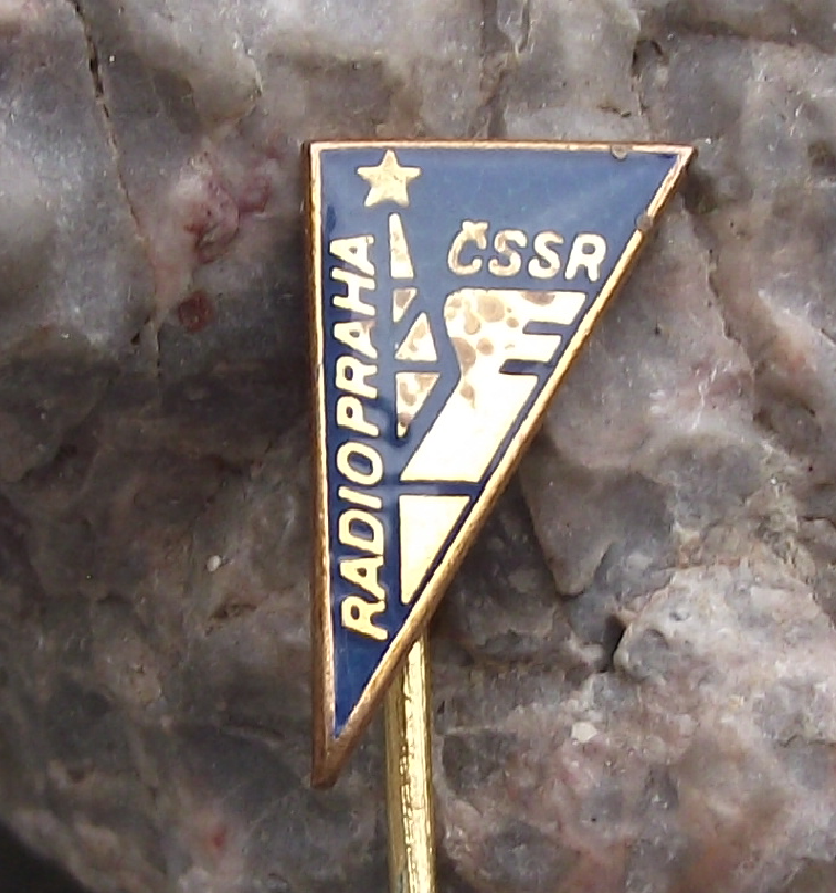 Radio Praha Prague CSSR Czechoslovakia Transmitter Tower Triangle Pin Badge - Badgecrazy