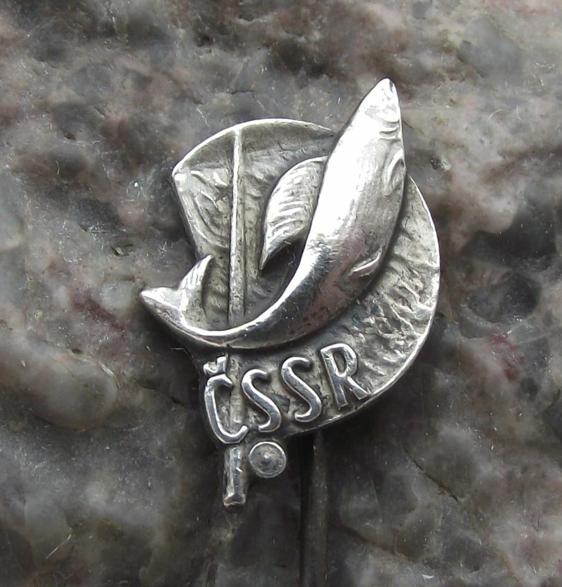 Vintage CSRS Czechoslovakia CSSR Fishing Association Society Members Pin Badge - Badgecrazy
