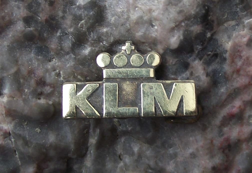 Vintage KLM Royal Dutch Airlines Holland Crown Airline Aircraft Brooch Pin Badge - Badgecrazy