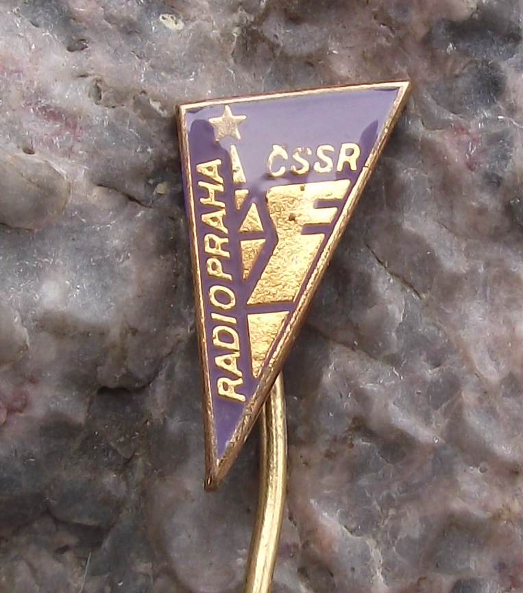 Radio Praha Prague CSSR Czechoslovakia Transmitter Tower Triangle Pin Badge - Badgecrazy
