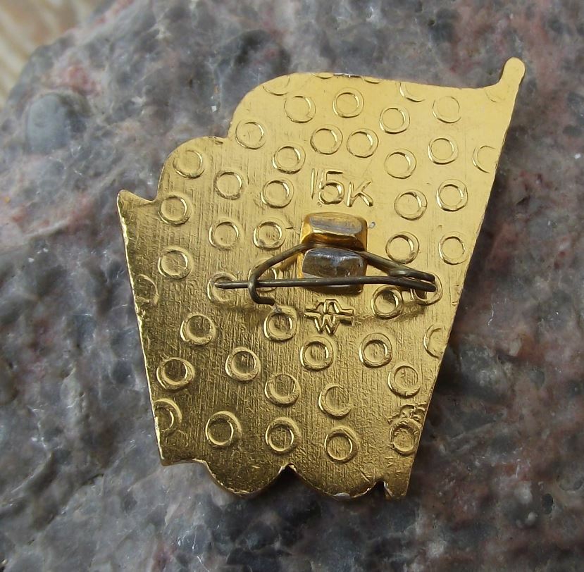 1976 XXV 25th Communist Party Congress Soviet Union Russian Flag Pin Badge - Badgecrazy