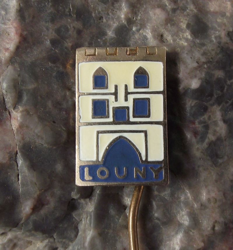 Louny Gothic Architecture Building Front Facade Tourist Souvenier Pin Badge - Badgecrazy