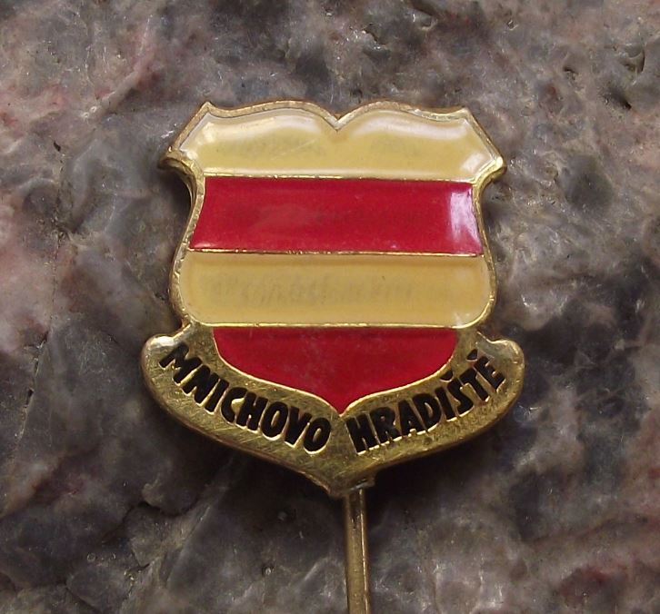 Mnichovo Hradiste Red White Stripes Heraldic Crest Coat of Arms Shield Pin Badge - Badgecrazy