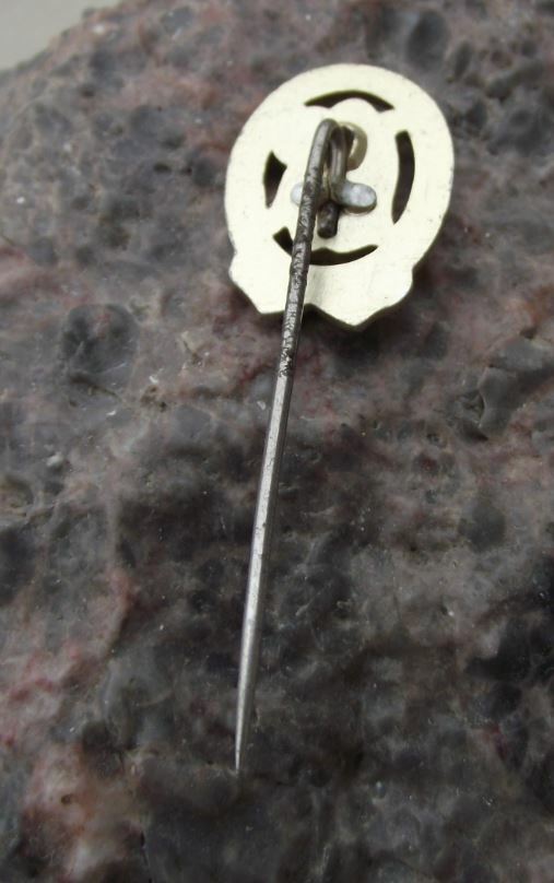 Antique DTSB East German DDR Central Sports Society Award Gold Stick Pin Badge - Badgecrazy