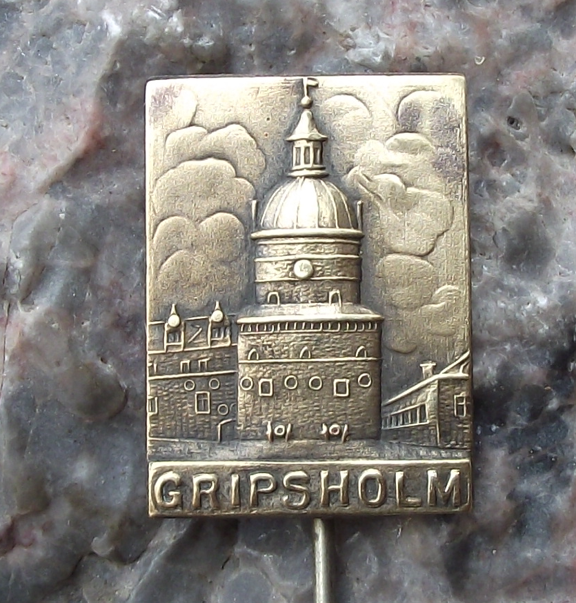 Vintage Gripsholm Castle Tower Sweden Gripsholms Slott Royal Residence Pin Badge - Badgecrazy