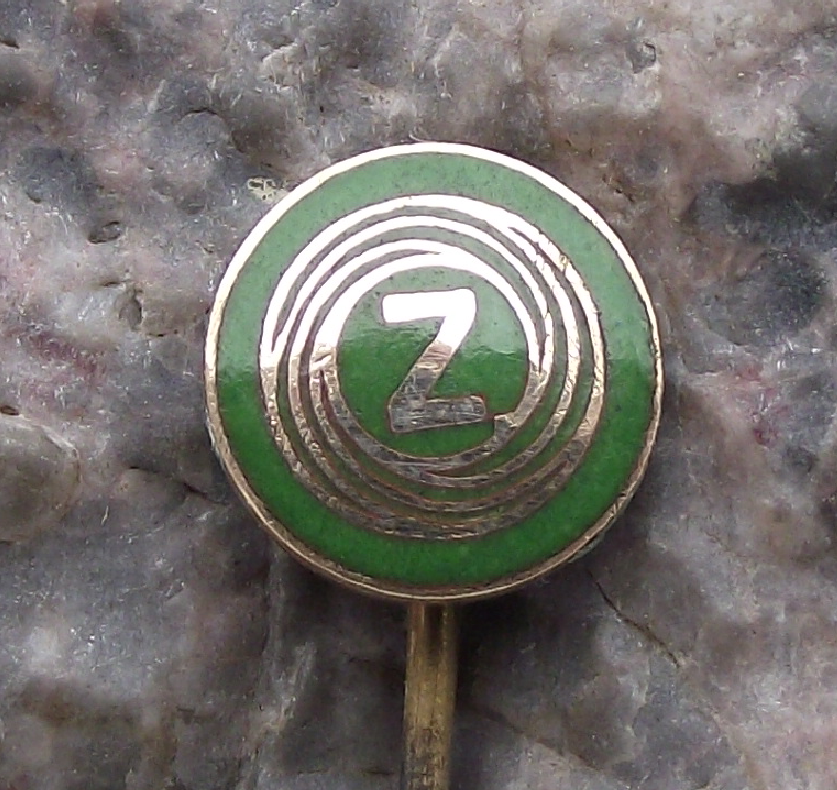 Vintage CZ Weapons Rifles Gun Pistol Factory Czechoslovakia Logo Green Pin Badge - Badgecrazy