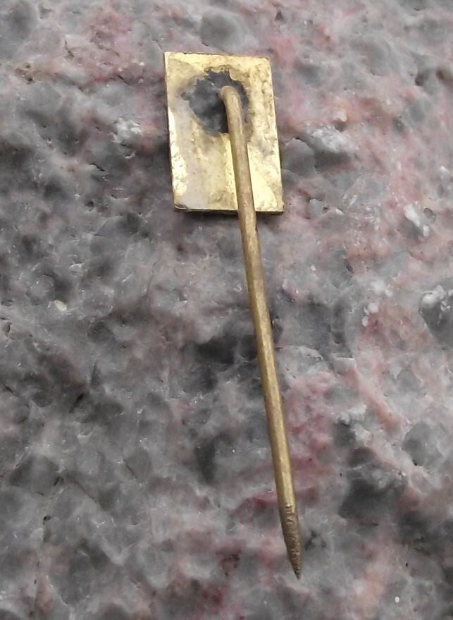 Vintage Prague Uprising May 1945 Czechoslovakia Occupation Revolution Pin Badge - Badgecrazy